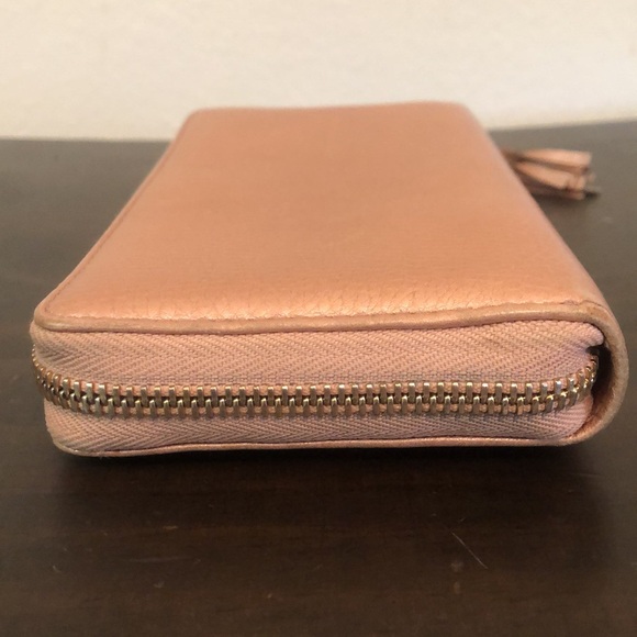 Authentic Gucci Long Wallet - Picture 5 of 14